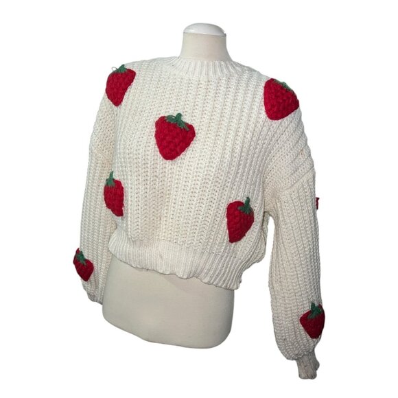 Strawberry Knit Patterned Sweater  Cropped Design  One Size fits Appx Small - XL - Picture 4 of 11
